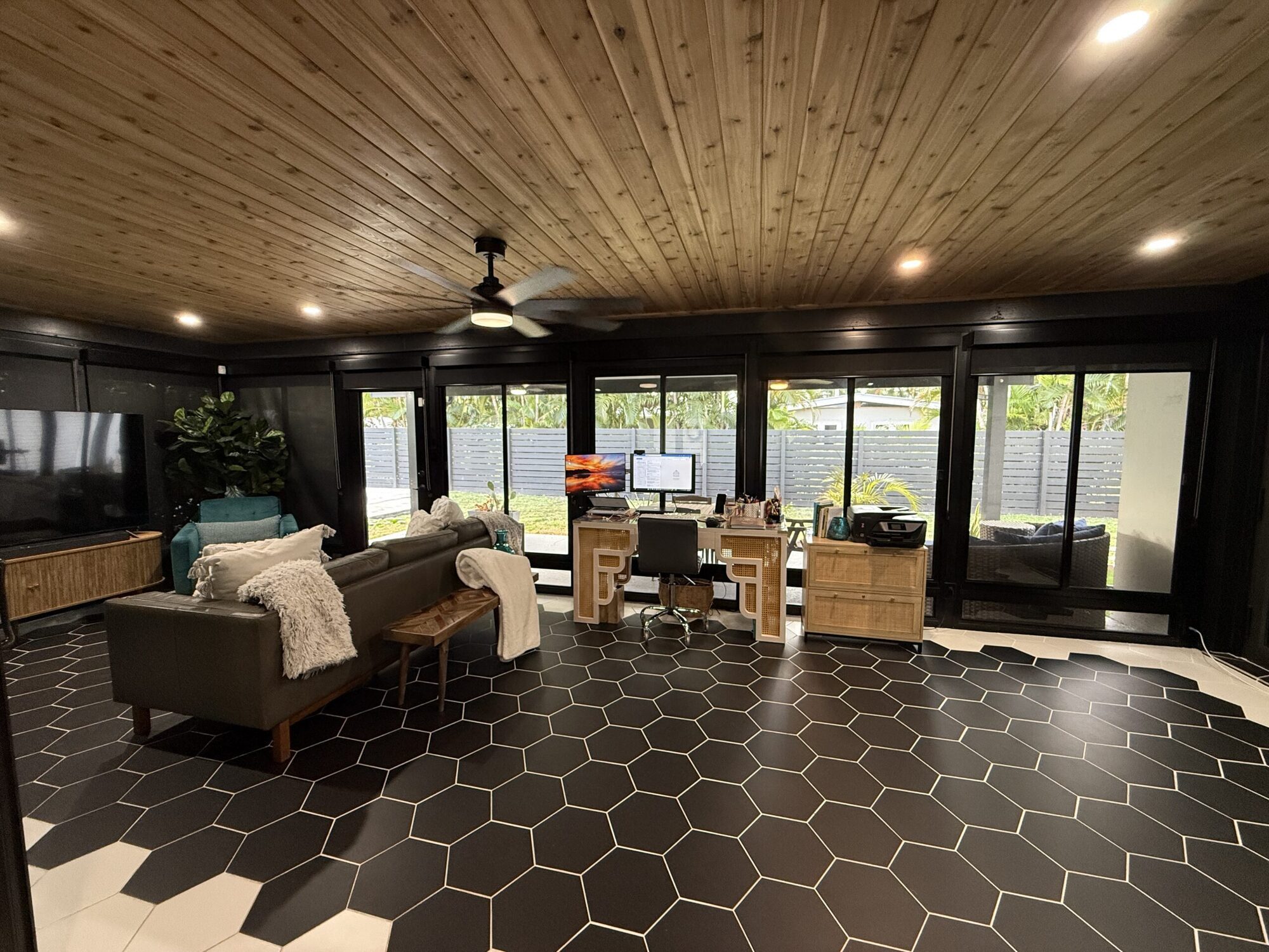 Custom sunroom by Bluehaven Builders