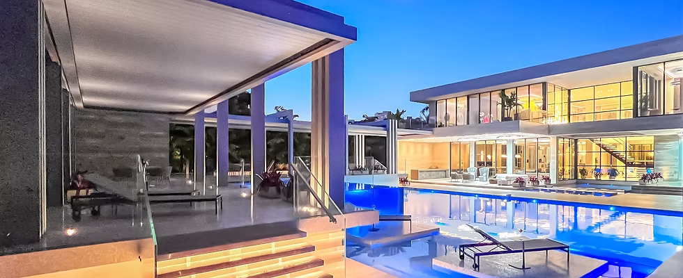 Outdoor living project by Bluehaven Builders