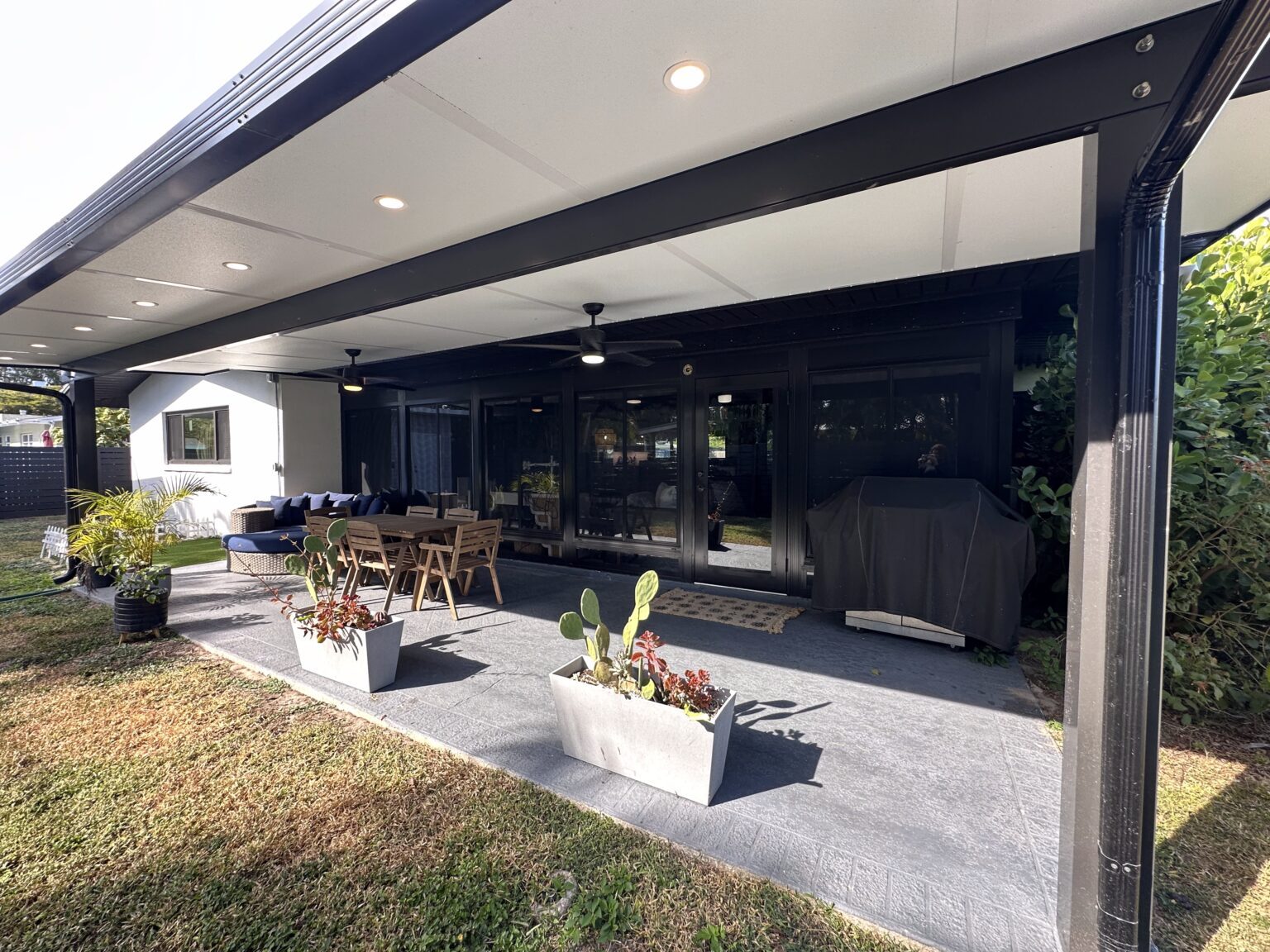 Outdoor living project by Bluehaven Builders