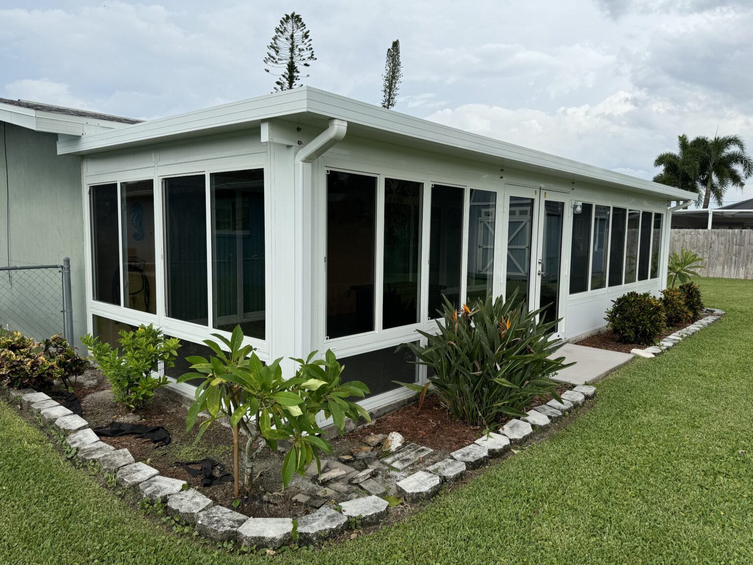 Outdoor living project by Bluehaven Builders