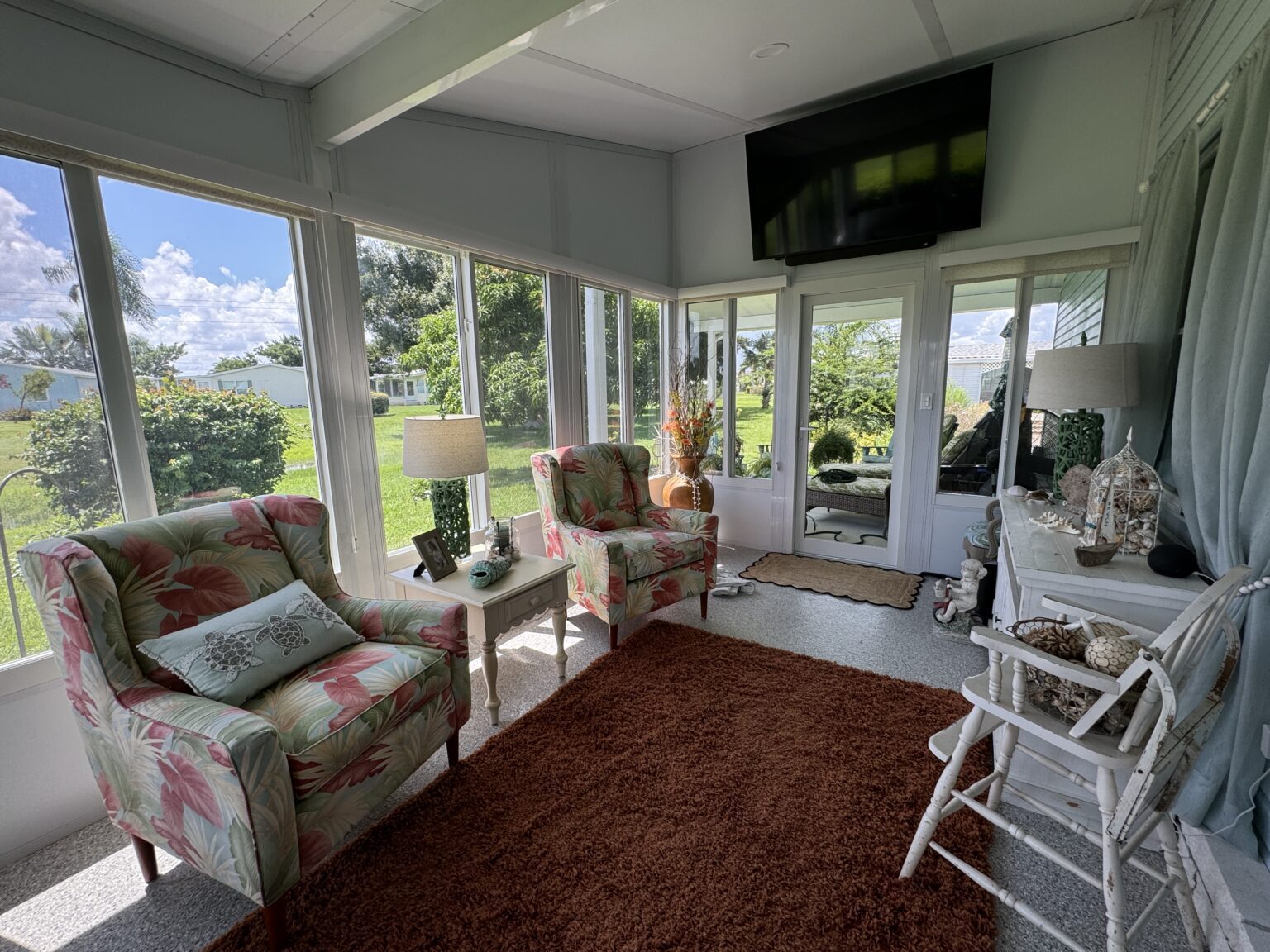 Outdoor living project by Bluehaven Builders